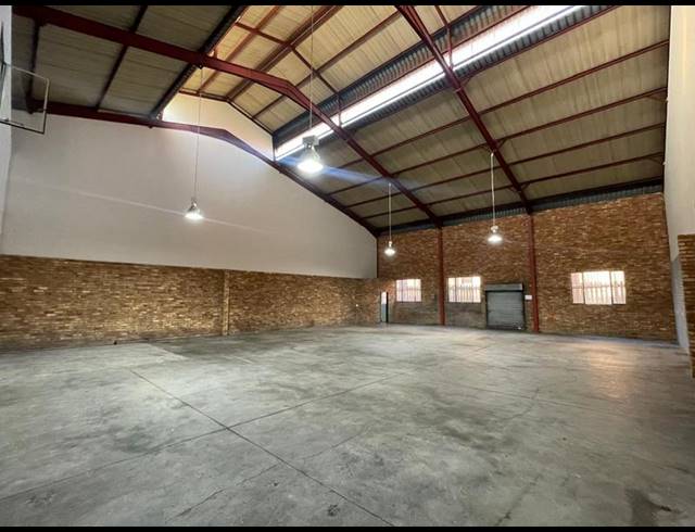 INDUSTRIAL PROPERTY TO RENT IN HENNOPSPARK